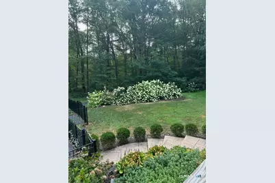 39 Bradley Lane, Newtown, CT 06482 - Photo 30