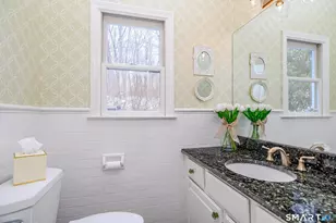 39 Bradley Ln, Newtown, CT 06482 - Photo 14