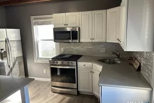 251 Cove Rd, Stamford, CT 06902 - Photo 4