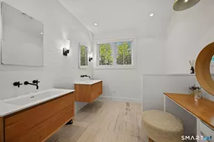 150 Hillspoint Rd, Westport, CT 06880 - Photo 22