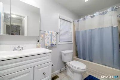 25 Limerick Street, Stamford, CT 06902 - Photo 12