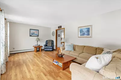 22 Jenyfer Court, Shelton, CT 06484 - Photo 8