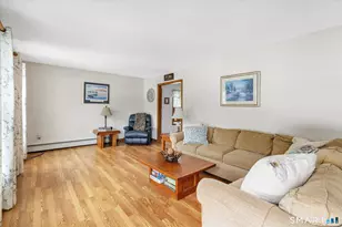 22 Jenyfer Ct, Shelton, CT 06484 - Photo 8