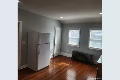 351 Hillside Avenue, Hartford, CT 06106 - Photo 1