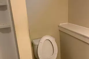 2 Coit St, New London, CT 06320 - Photo 24