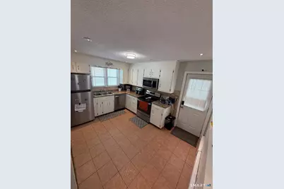 107 Greenlawn Street, East Hartford, CT 06108 - Photo 16