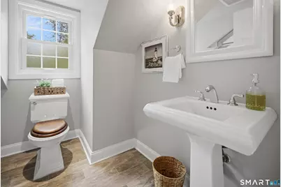 209 Merwins Lane, Fairfield, CT 06824 - Photo 20