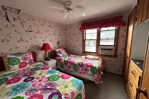 42 S Washington Ave, East Lyme, CT 06357 - Photo 14