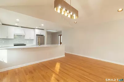 15 Whalers Point #15, East Haven, CT 06512 - Photo 10