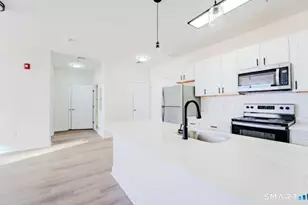 333 State St, Bridgeport, CT 06604 - Photo 4