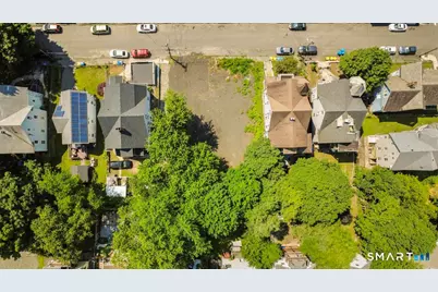 22 Ridgewood Street, Waterbury, CT 06710 - Photo 8