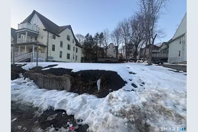 22 Ridgewood Street, Waterbury, CT 06710 - Photo 2