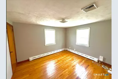 48 Gates Avenue, Waterbury, CT 06705 - Photo 10