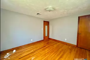 48 Gates Ave, Waterbury, CT 06705 - Photo 12