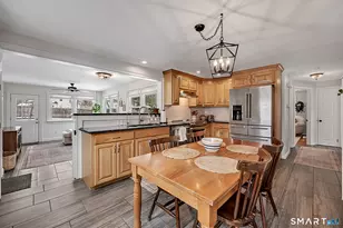 17 Whiteside St, Newington, CT 06111 - Photo 4