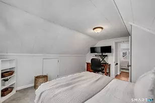 17 Whiteside St, Newington, CT 06111 - Photo 16