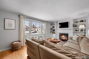 17 Whiteside St, Newington, CT 06111 - Photo 8