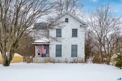 32 Lincoln Street, Cromwell, CT 06416 - Photo 1