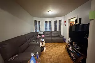 412 Dewey St, Bridgeport, CT 06605 - Photo 10