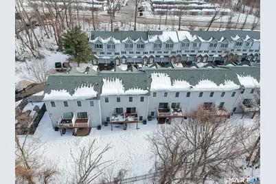 296 Hamilton Avenue #30, Norwich, CT 06360 - Photo 4