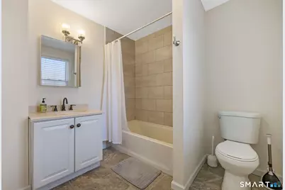 15 Hanover Street, Wallingford, CT 06492 - Photo 16