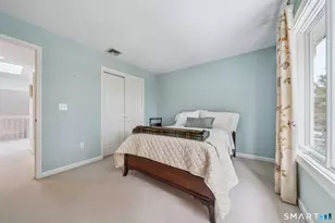 11 Blvd Dr, Danbury, CT 06810 - Photo 16