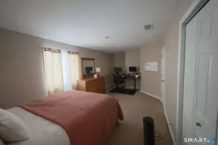 13 Hill Farm Rd, Bloomfield, CT 06002 - Photo 8