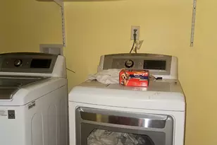 275 Winthrop St, New Britain, CT 06052 - Photo 16