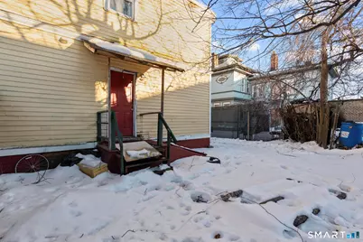 349 Noble Avenue, Bridgeport, CT 06608 - Photo 4