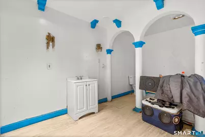 349 Noble Avenue, Bridgeport, CT 06608 - Photo 20