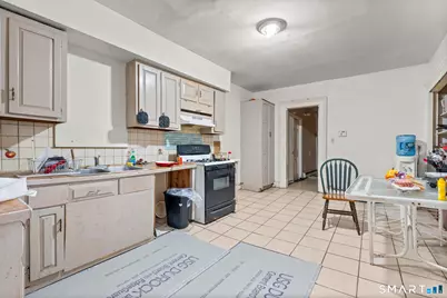 349 Noble Avenue, Bridgeport, CT 06608 - Photo 8