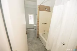 86 Spring St, New Haven, CT 06516 - Photo 8