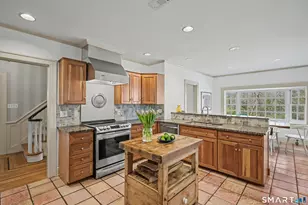 131 Paul Ney Rd, Cheshire, CT 06410 - Photo 12