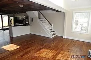 21 Sherman St, Norwich, CT 06360 - Photo 6