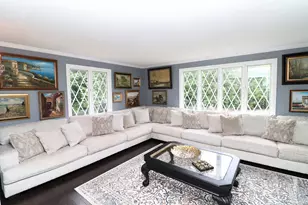 611 Bunker Hill Ave, Waterbury, CT 06708 - Photo 10