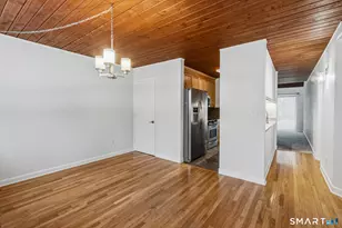 2 Gillette St, Simsbury, CT 06119 - Photo 4