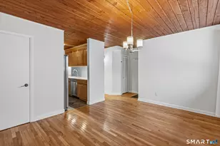 2 Gillette St, Simsbury, CT 06119 - Photo 6