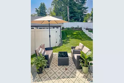 59 Vitti Street, New Canaan, CT 06840 - Photo 14