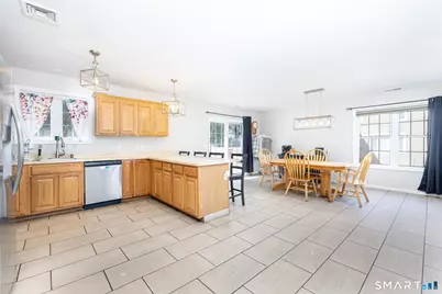 147 Eastern Avenue, Waterbury, CT 06708 - Photo 6