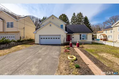 147 Eastern Avenue, Waterbury, CT 06708 - Photo 2