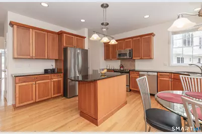 10 Gettysburg Road #10, Southbury, CT 06488 - Photo 4