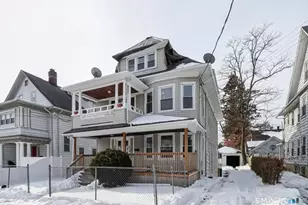 695 697 Laurel Ave, Bridgeport, CT 06604 - Photo 2