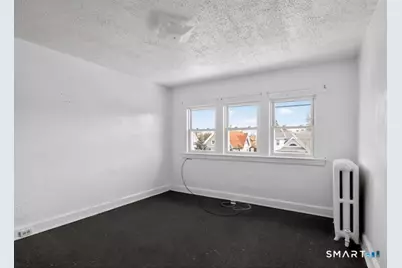 695 697 Laurel Avenue, Bridgeport, CT 06604 - Photo 16