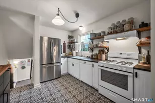 195 Hepburn Rd, Hamden, CT 06517 - Photo 18