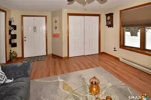 183 Phoenix St, Vernon, CT 06066 - Photo 18