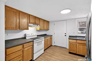 355 Route 163 Rte, Montville, CT 06353 - Photo 12