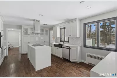 35 West Ridge Drive, West Hartford, CT 06117 - Photo 6