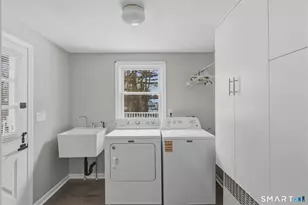 35 W Ridge Dr, West Hartford, CT 06117 - Photo 34