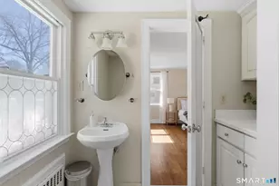 1129 Trout Brook Dr, West Hartford, CT 06119 - Photo 32