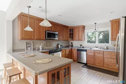 1129 Trout Brook Drive, West Hartford, CT 06119 - Photo 14